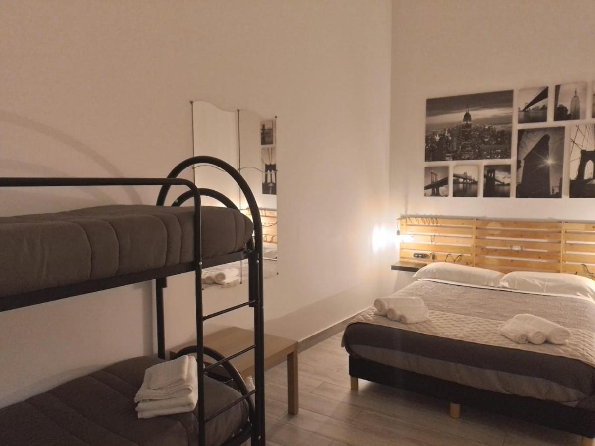 La Casa Del Rione Sanita' Hotel Наполи Екстериор снимка
