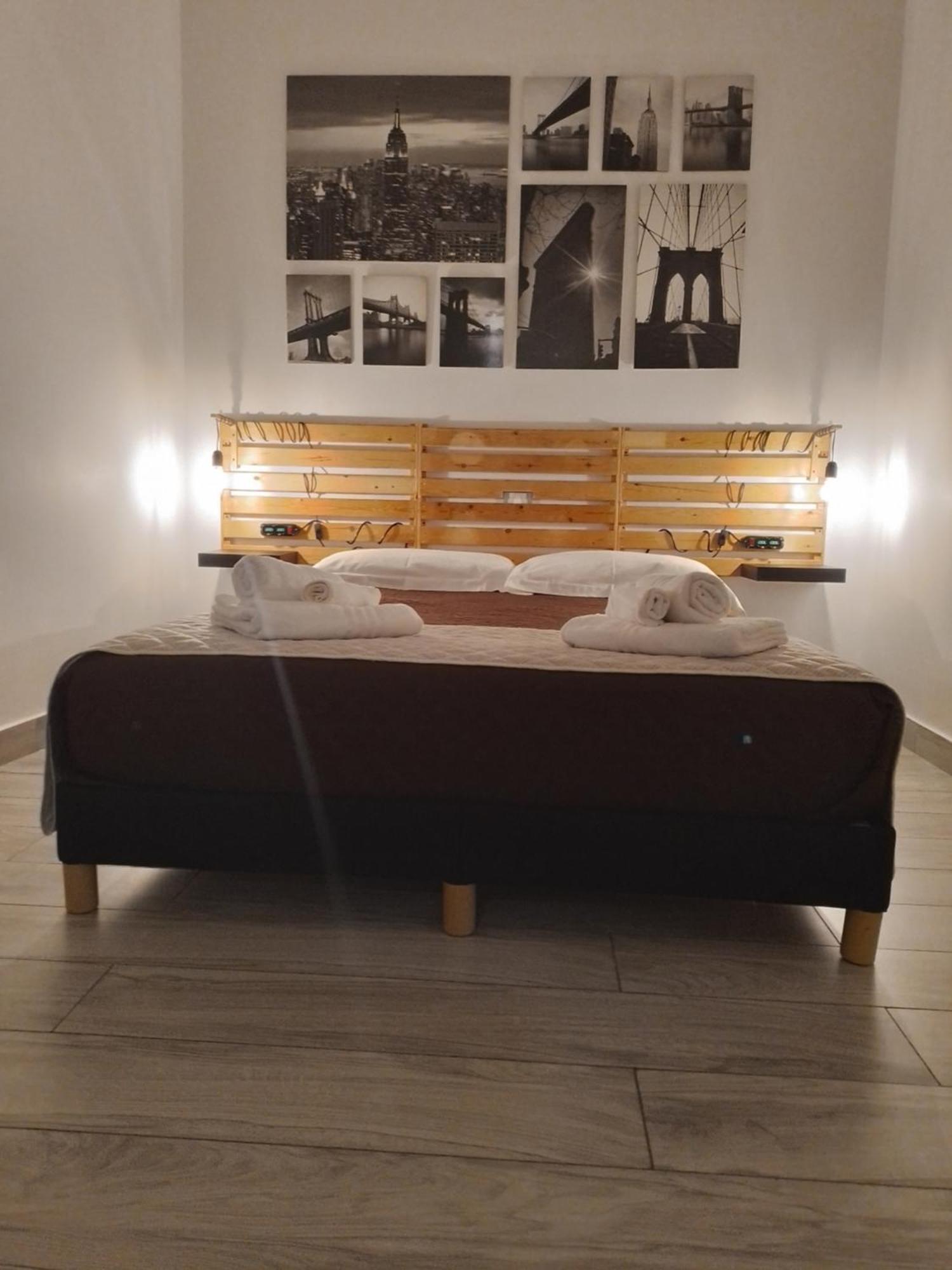 La Casa Del Rione Sanita' Hotel Наполи Екстериор снимка