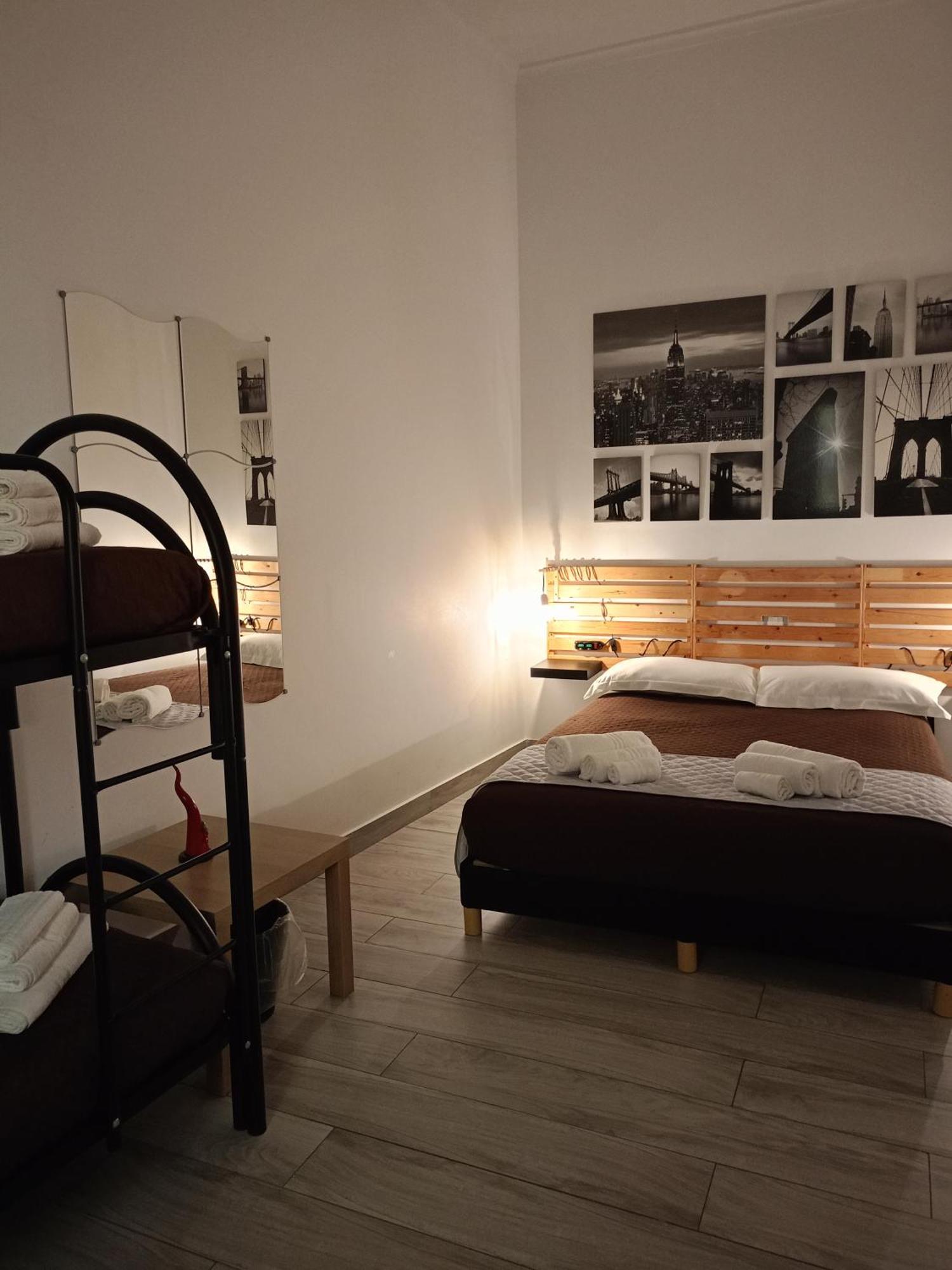 La Casa Del Rione Sanita' Hotel Наполи Екстериор снимка